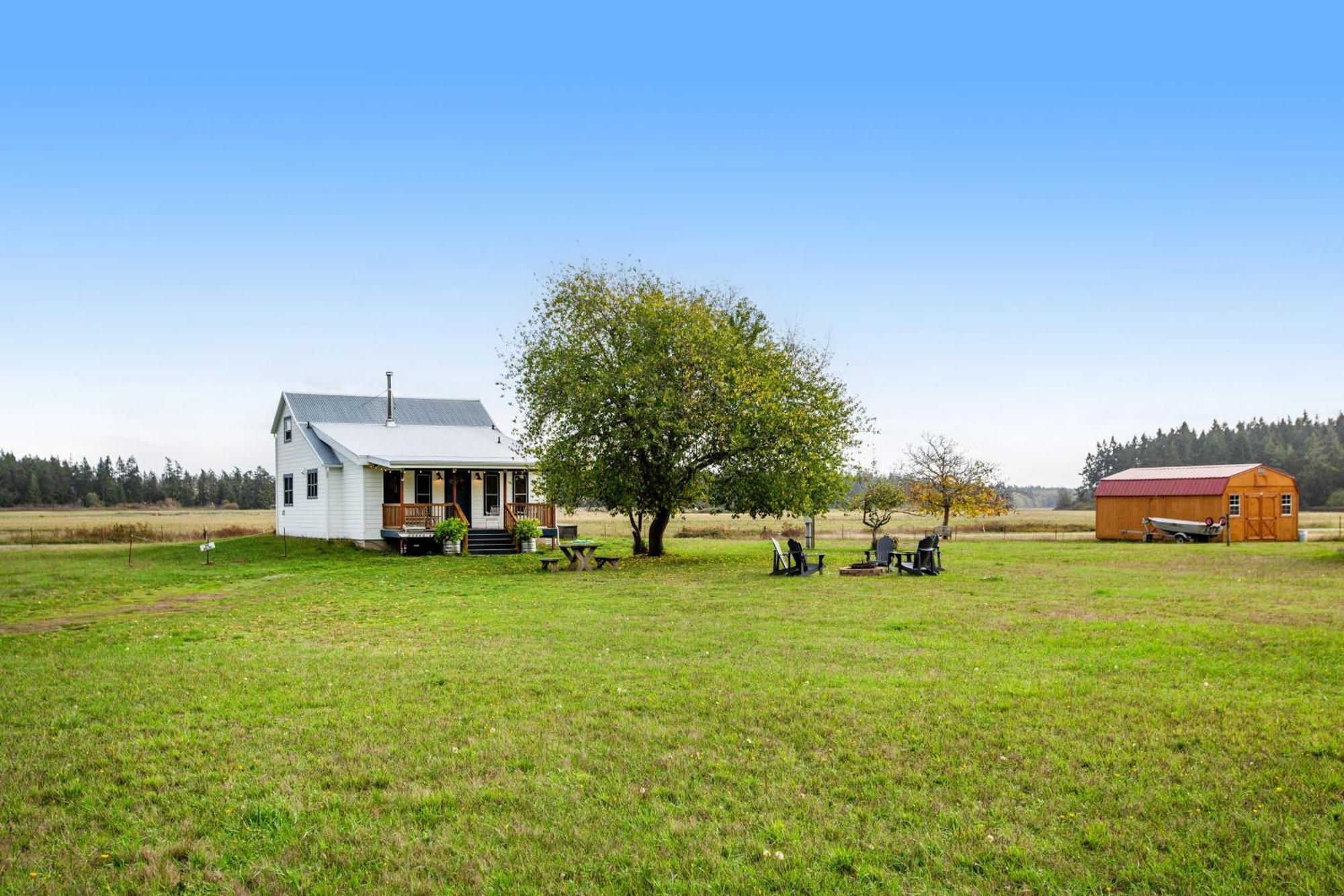 Historic Officer'S Farmhouse At Olf Coupeville Buitenkant foto