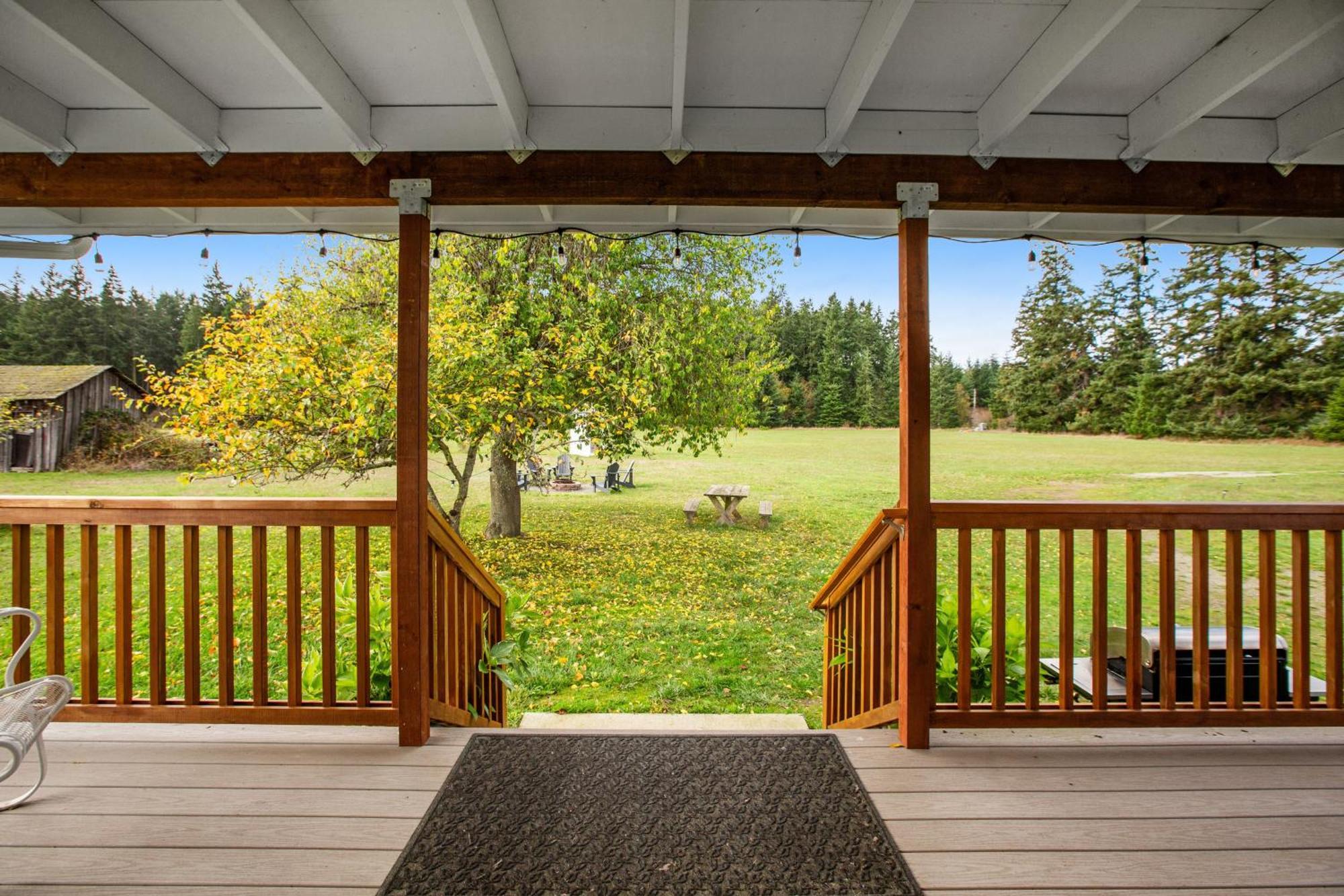 Historic Officer'S Farmhouse At Olf Coupeville Buitenkant foto