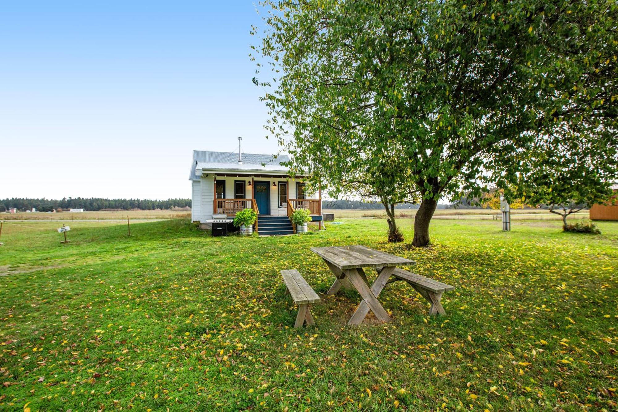 Historic Officer'S Farmhouse At Olf Coupeville Buitenkant foto